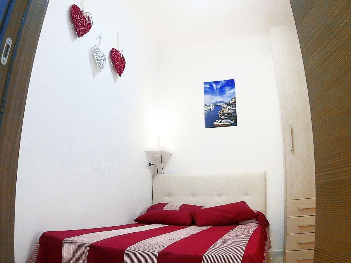 Core A Core Apartment Неаполь Экстерьер фото